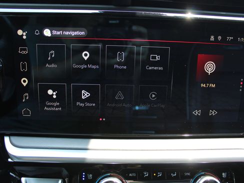 Used 2022 GMC Sierra 1500 Denali Ultimate AWD/4WD image 18