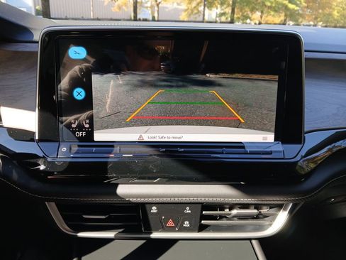 New 2026 Volkswagen Atlas SE image 19