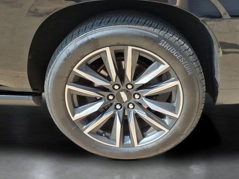 Used 2021 Cadillac Escalade ESV Sport Platinum w/ LPO, Floor Liner Package AWD/4WD image 31