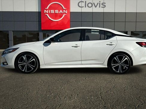 Used 2022 Nissan Sentra SR w/ Lighting Package image 6