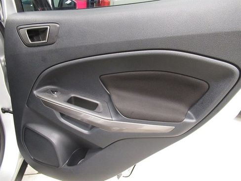 Used 2022 Ford EcoSport SE w/ SE Convenience Package AWD/4WD image 12