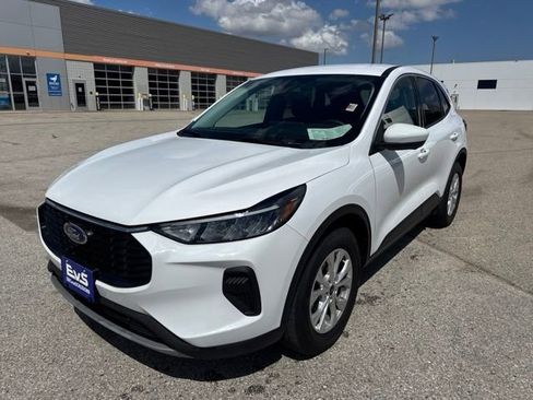 Used 2024 Ford Escape Active w/ Tech Pack #2 AWD/4WD image 7