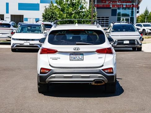 Used 2020 Hyundai Santa Fe SEL FWD image 4