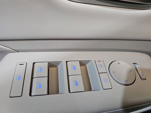 New 2026 Hyundai Kona SEL Premium image 26