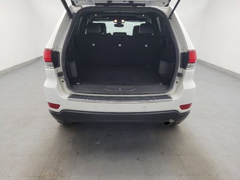 Used 2022 Jeep Grand Cherokee Limited image 29