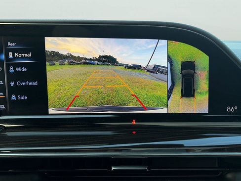 Used 2021 Cadillac Escalade ESV Sport w/ Driver Assist Tech Package AWD/4WD image 19
