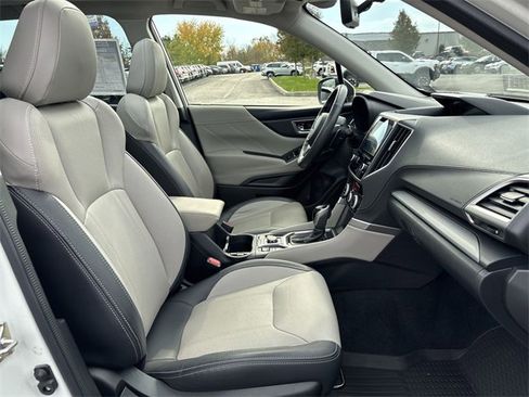 Used 2021 Subaru Forester Limited w/ Popular Package #3 image 28