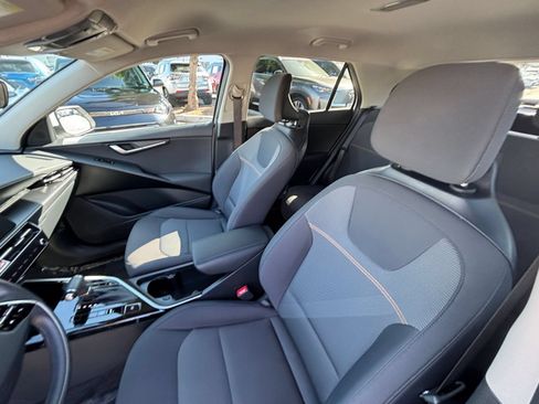 Used 2026 Kia Niro LX FWD image 27