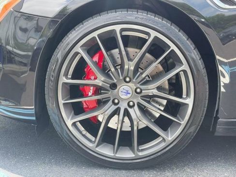 Used 2017 Maserati Quattroporte GTS GranSport image 20