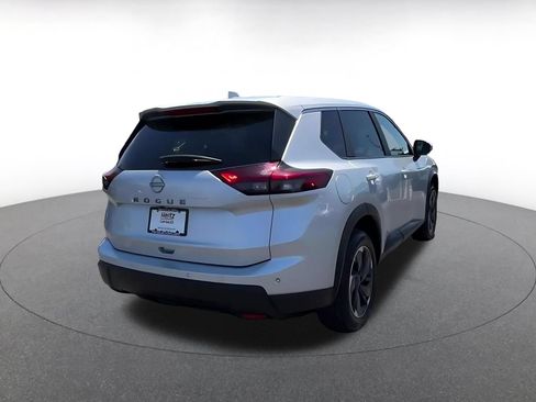 Used 2025 Nissan Rogue SV FWD image 15