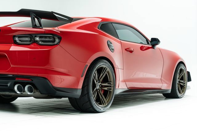 Used 2020 Chevrolet Camaro ZL1 RWD image 11