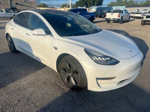 Used 2020 Tesla Model 3 Standard Range Plus RWD image 1