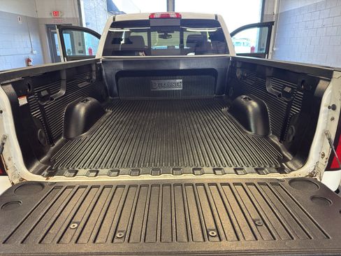 Used 2016 GMC Sierra 1500 SLE w/ SLE Value Package AWD/4WD image 28
