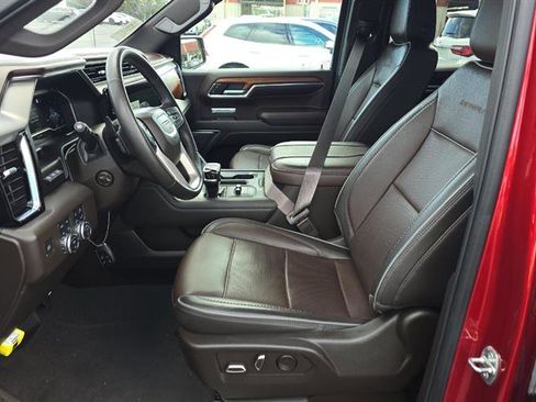 Used 2023 GMC Sierra 1500 Denali w/ Denali Reserve Package AWD/4WD image 9