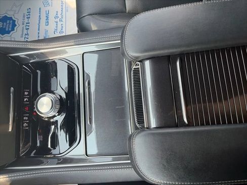 Used 2023 Jeep Wagoneer 4WD image 23