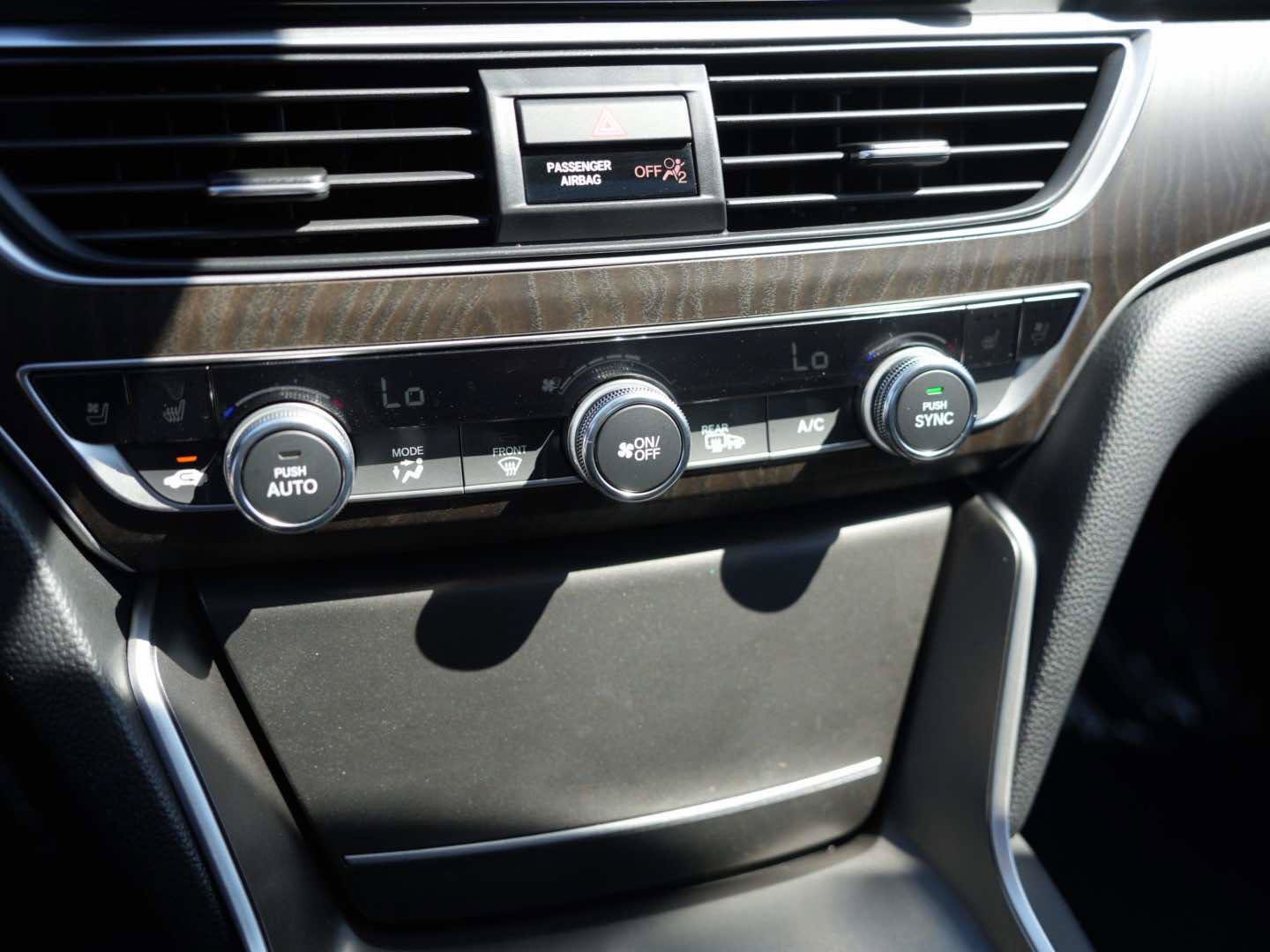 Used 2019 Honda Accord Touring image 22