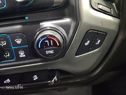 Used 2018 Chevrolet Silverado 1500 LT w/ All Star Edition image 34