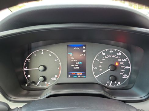 Used 2023 Toyota Corolla LE image 17