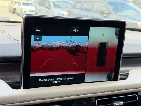 Used 2022 Lincoln Aviator Reserve w/ Elements Package Plus image 29