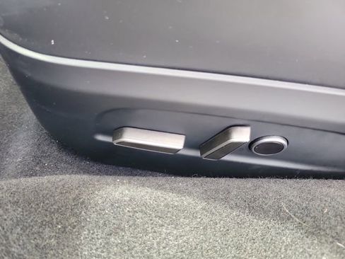 Used 2024 Tesla Model 3 Performance image 20