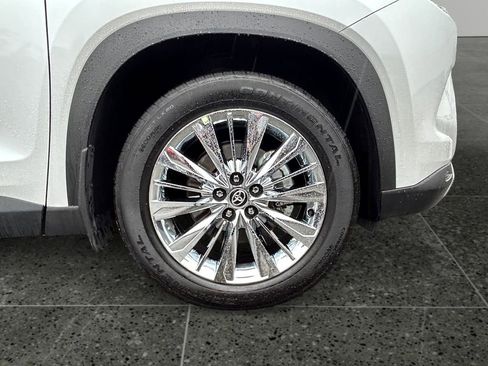 Used 2025 Toyota Grand Highlander AWD image 9