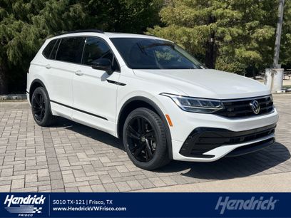 Certified 2023 Volkswagen Tiguan SE R-Line