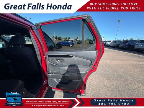 New 2026 Honda Pilot Sport image 27