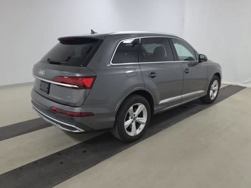 Used 2023 Audi Q7 2.0T Premium w/ Convenience Package AWD/4WD image 2