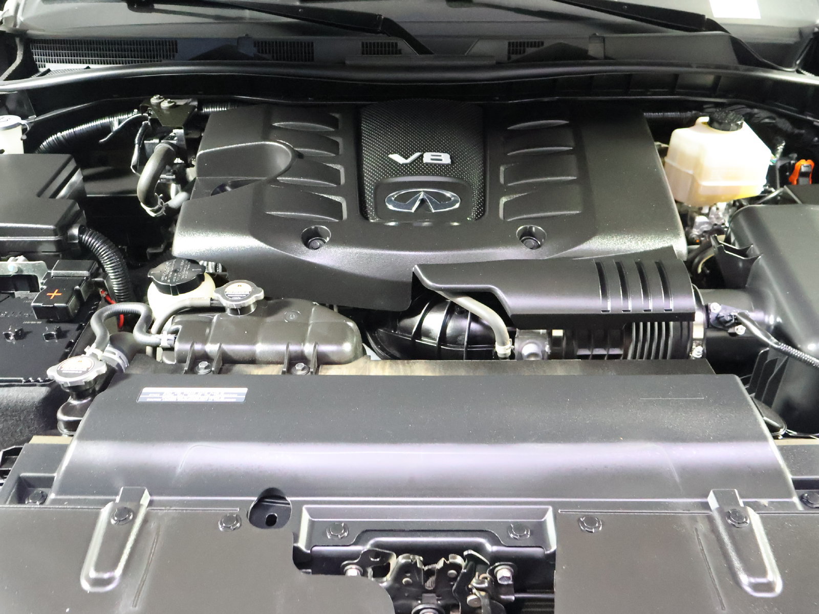 Used 2024 INFINITI QX80 Luxe AWD/4WD image 23