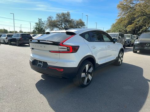 Used 2023 Volvo C40 P8 Recharge Ultimate image 6