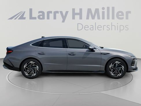 New 2026 Hyundai Sonata SEL FWD image 7
