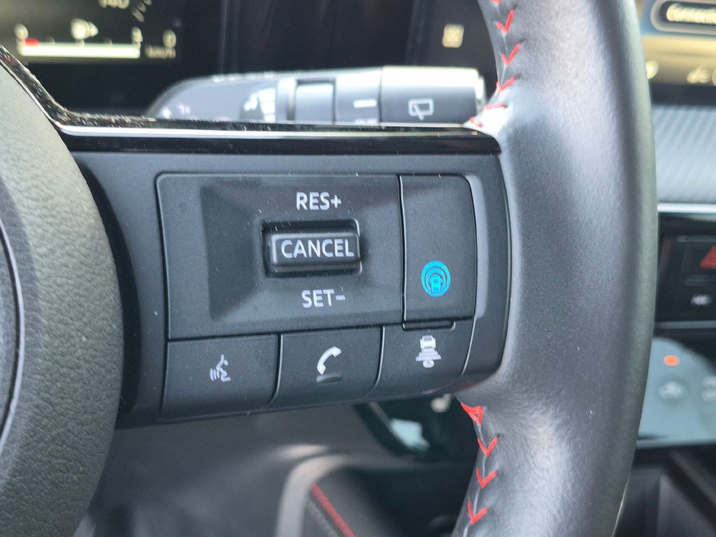 Used 2026 Nissan Kicks SR w/ Cold Weather Package AWD/4WD image 15