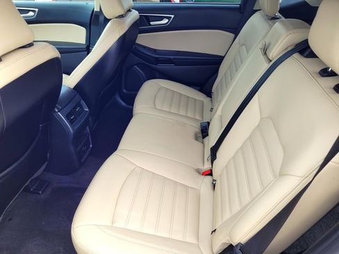 Certified 2021 Ford Edge SEL image 13