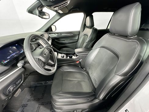 Used 2023 Jeep Grand Cherokee Altitude image 20