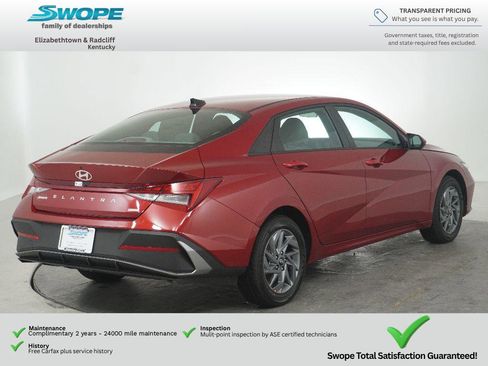 New 2026 Hyundai Elantra Hybrid FWD image 3
