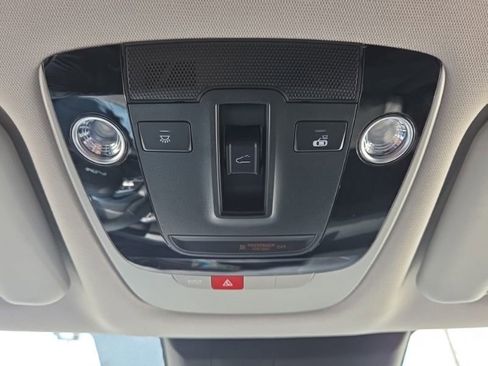 Used 2024 Kia Seltos EX AWD/4WD image 37