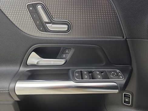 Used 2021 Mercedes-Benz GLA 250 GLA 250 image 14