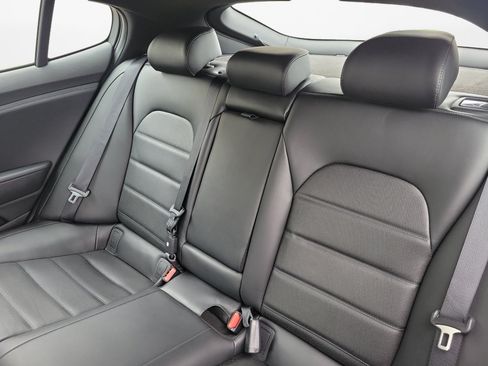 Used 2020 Kia Stinger GT2 AWD/4WD image 15