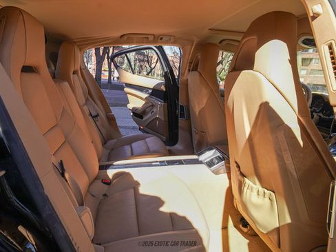 Used 2012 Porsche Panamera 4 image 59