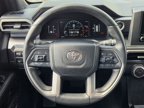 Used 2025 Toyota 4Runner SR5 RWD image 14