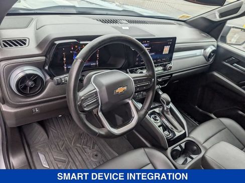 Used 2023 Chevrolet Colorado LT w/ LT Convenience Package III AWD/4WD image 17