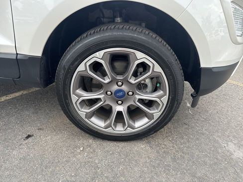 Used 2022 Ford EcoSport Titanium image 16