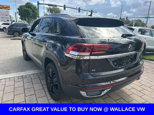 Certified 2020 Volkswagen Atlas Cross Sport SE w/ Panoramic Sunroof Package FWD image 7