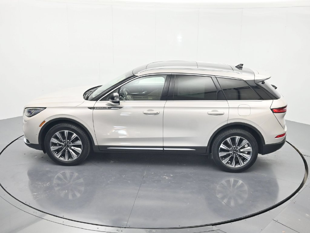 Used 2022 Lincoln Corsair Reserve w/ Equipment Group 201A FWD image 37