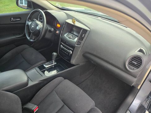 Used 2011 Nissan Maxima 3.5 S FWD image 14