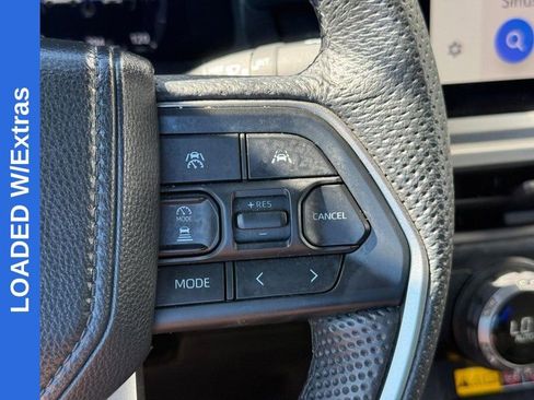 Used 2024 Toyota Tacoma TRD Sport AWD/4WD image 21