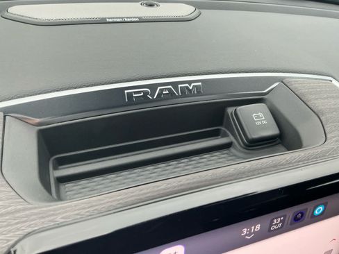New 2026 RAM 1500 Laramie AWD/4WD image 20