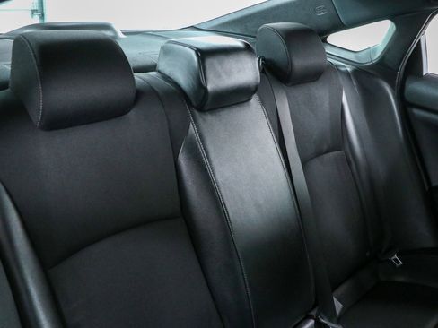 Used 2019 Honda Civic Sport image 27