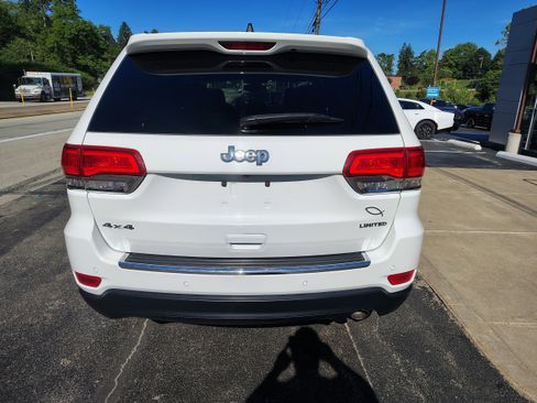 Used 2015 Jeep Grand Cherokee Limited AWD/4WD image 8