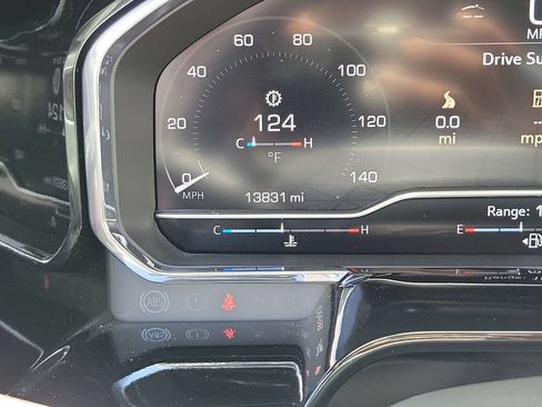 Certified 2025 GMC Sierra 1500 Elevation AWD/4WD image 12